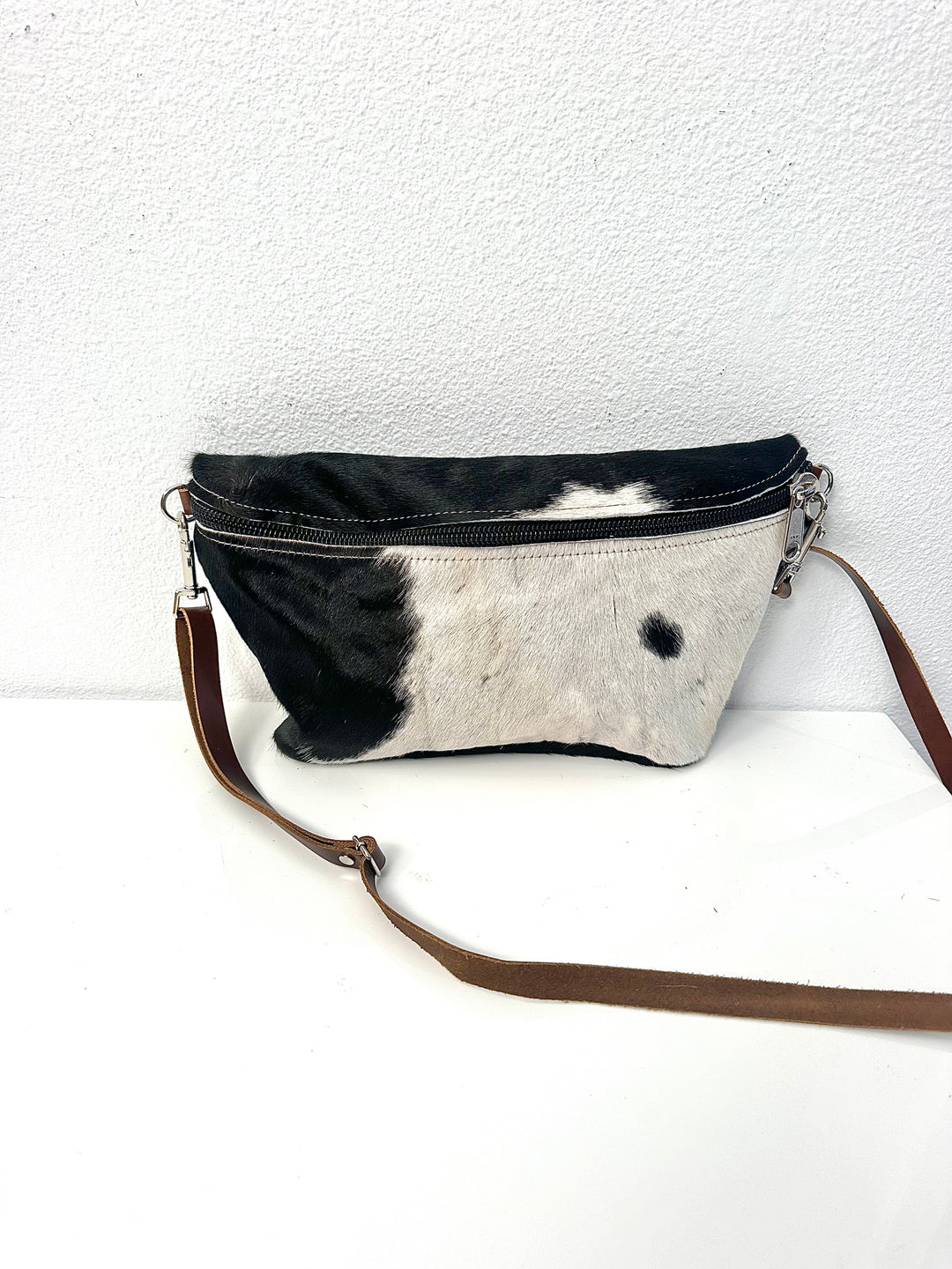 Candy Crossbody